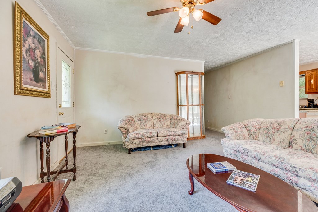1254 Mcguire Valley Road