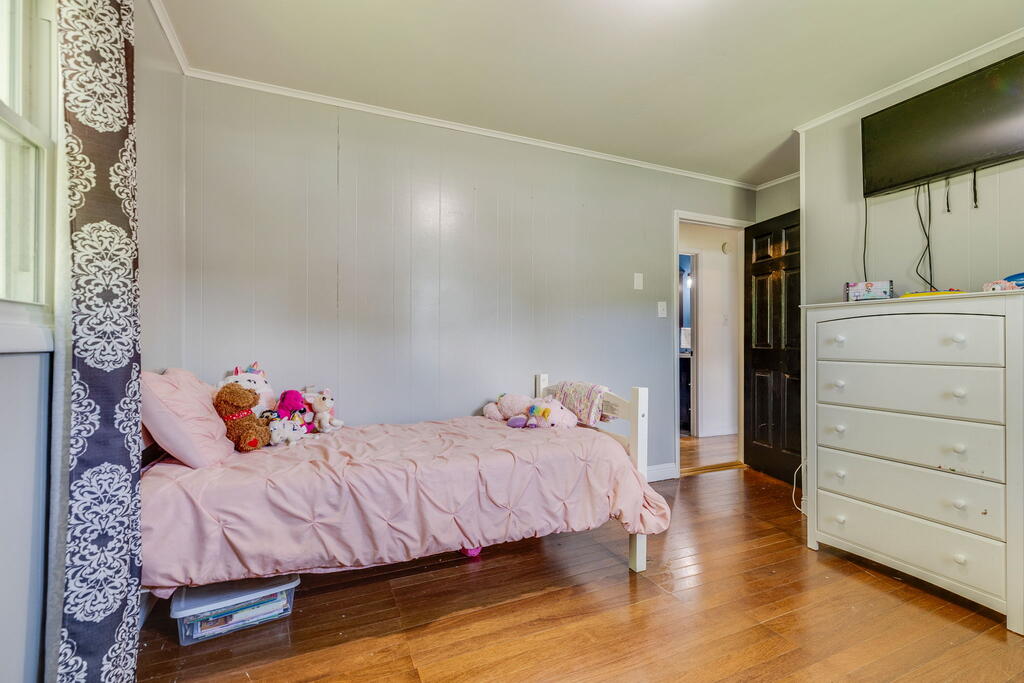 124 Henry Kiser Road