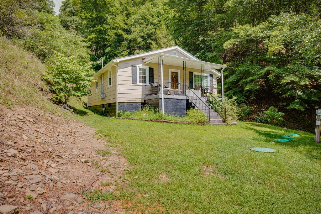 9729 Sandlick Rd