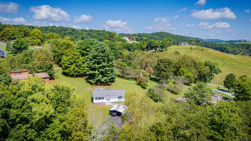 136 Fincastle Drive