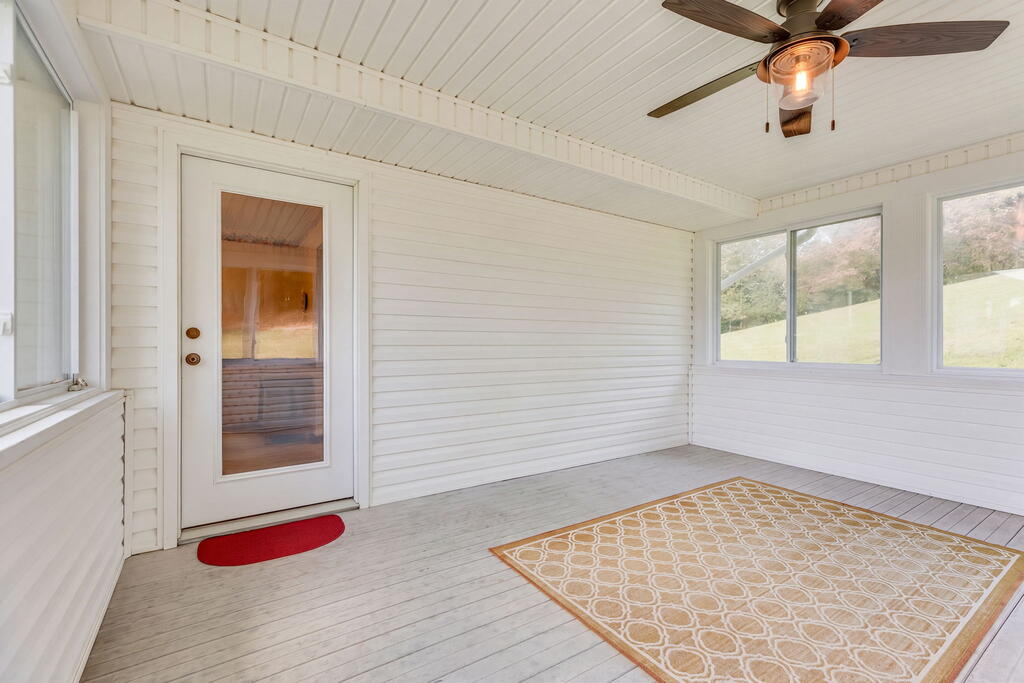 136 Fincastle Drive