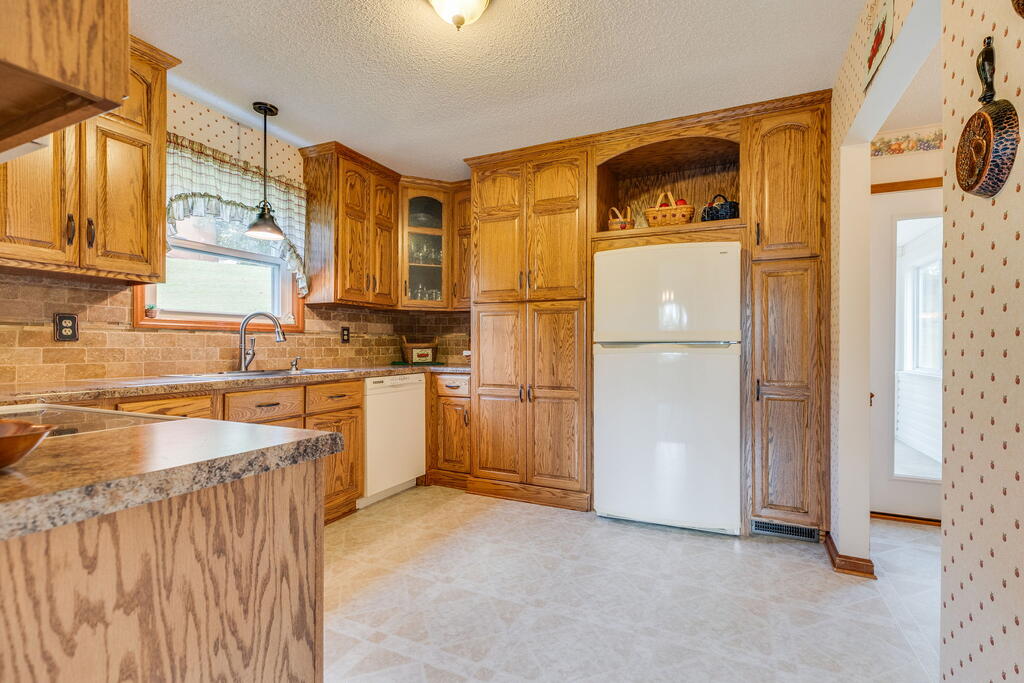 136 Fincastle Drive