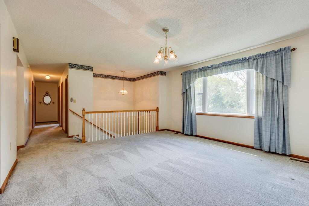 136 Fincastle Drive
