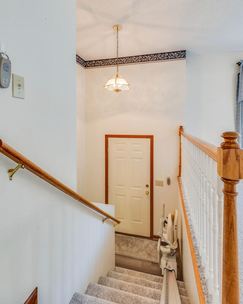 136 Fincastle Drive