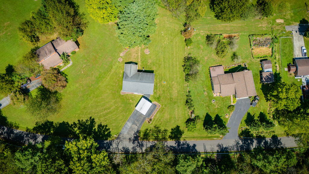 136 Fincastle Drive