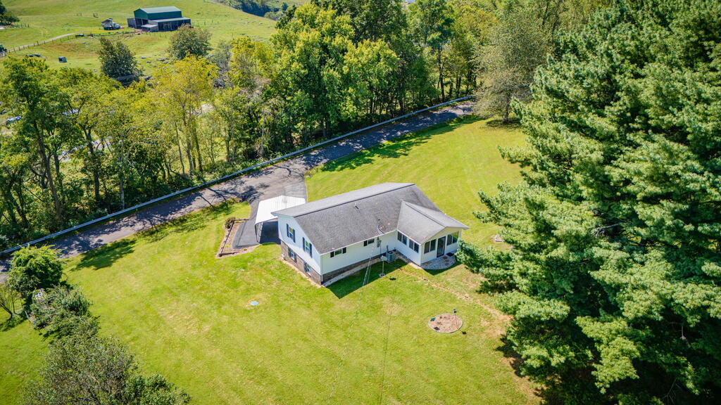 136 Fincastle Drive