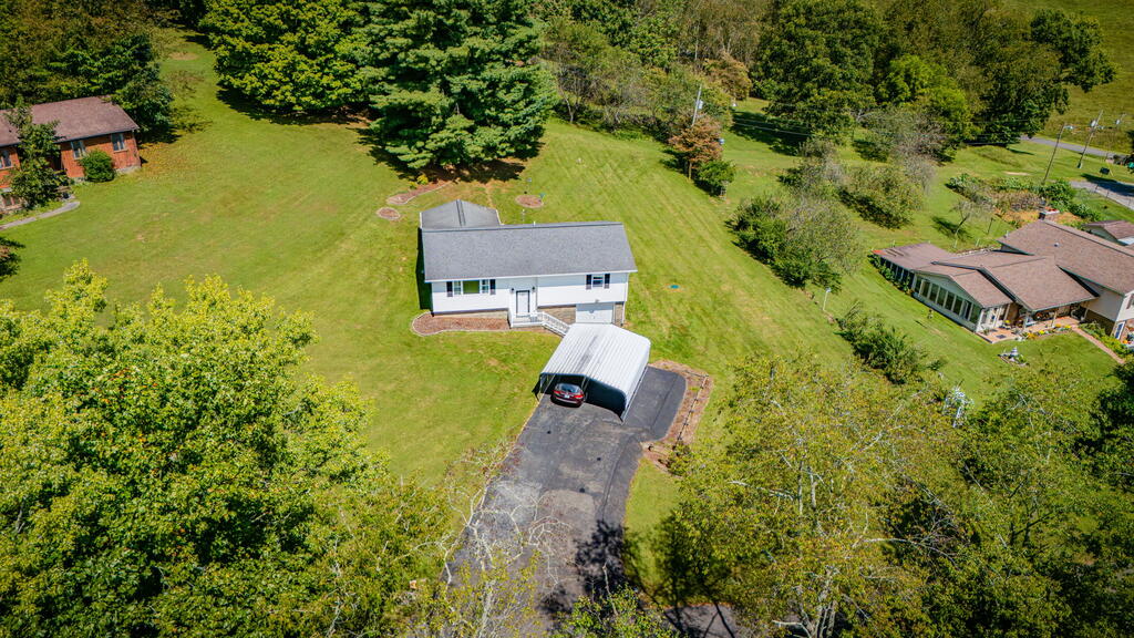 136 Fincastle Drive