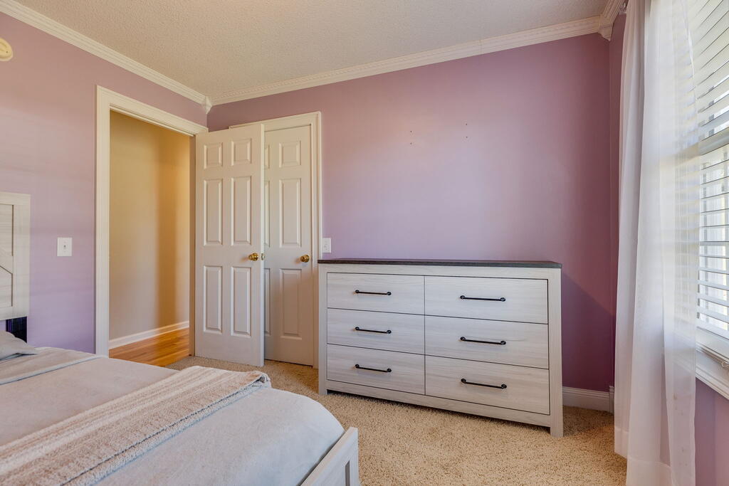 187 Hillside Dr.