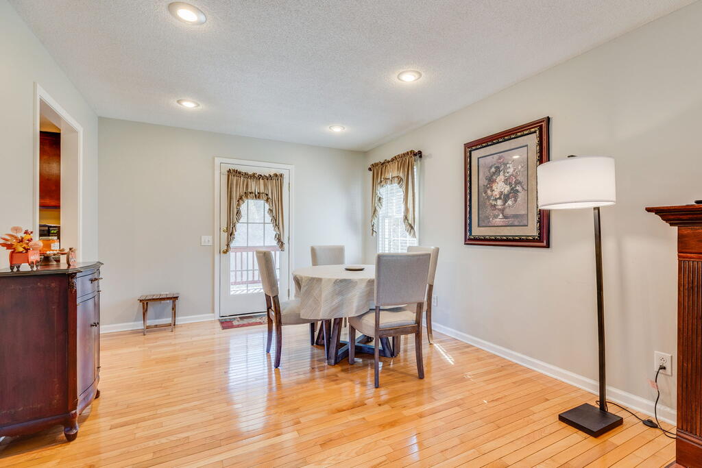 187 Hillside Dr.