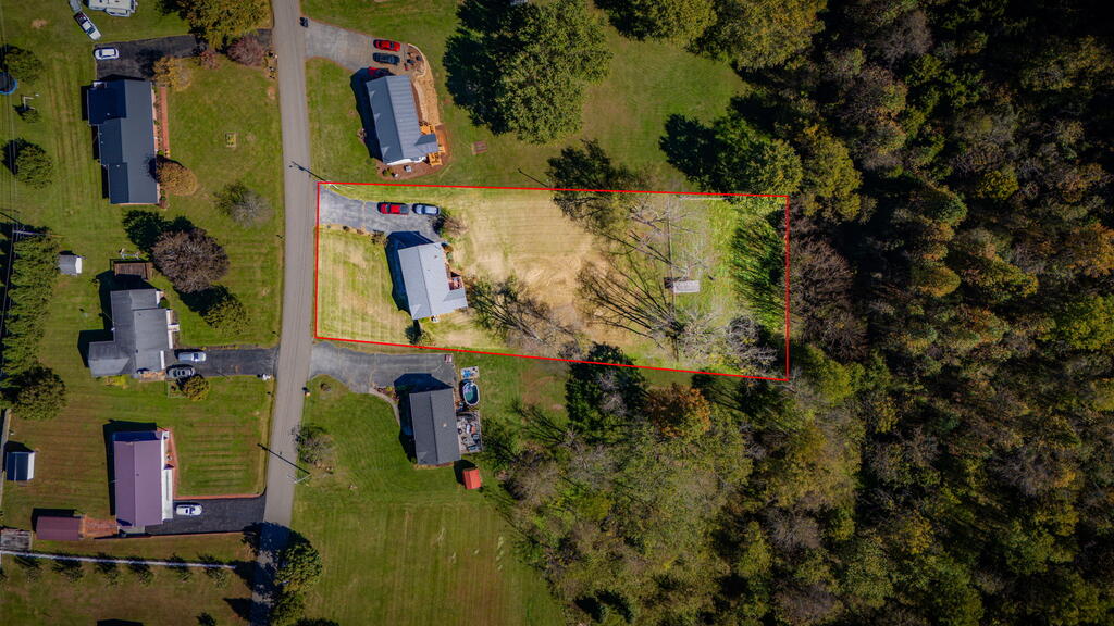 187 Hillside Dr.