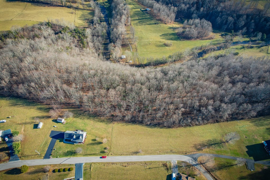 TBD Scenic Elk Garden Drive