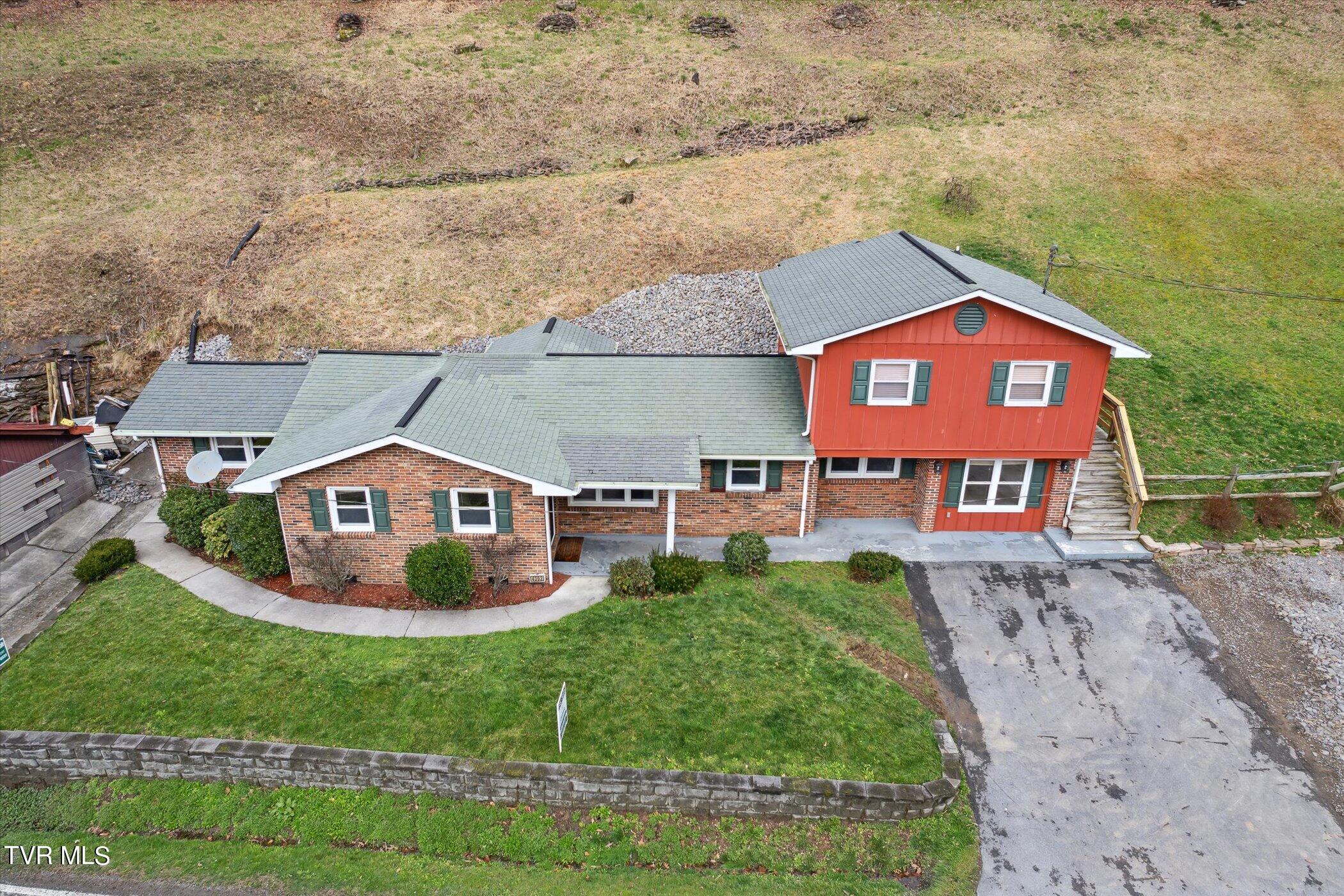 4392 Garden Creek Road