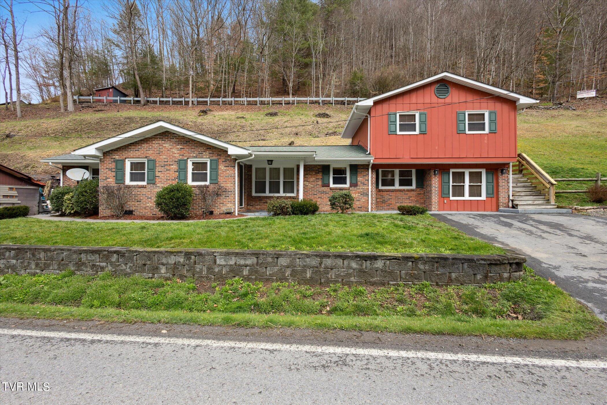 4392 Garden Creek Road