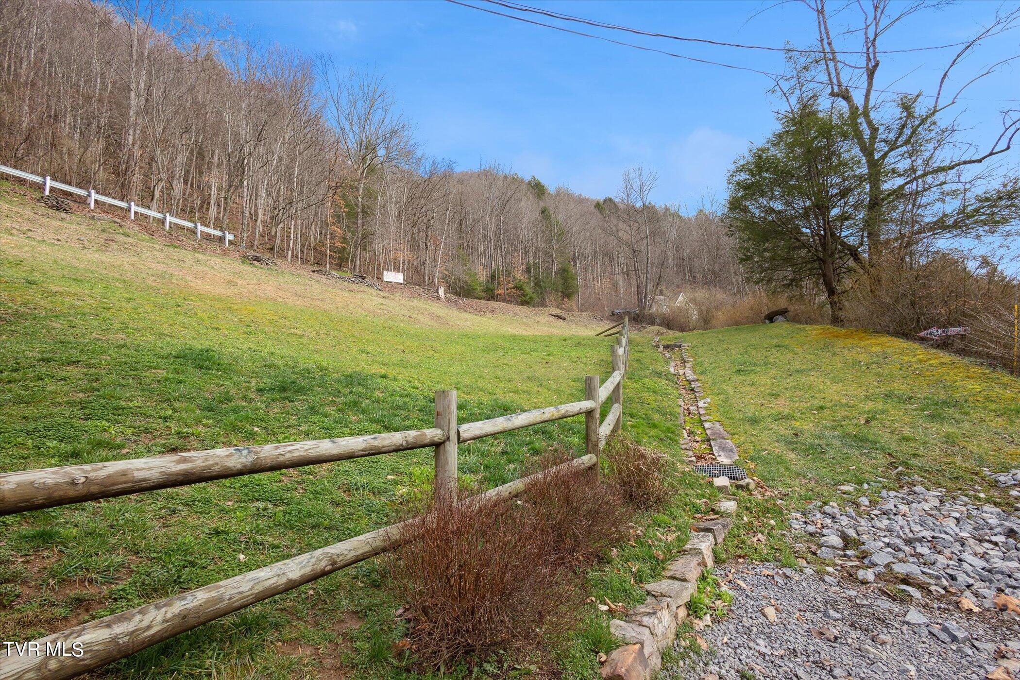 4392 Garden Creek Road