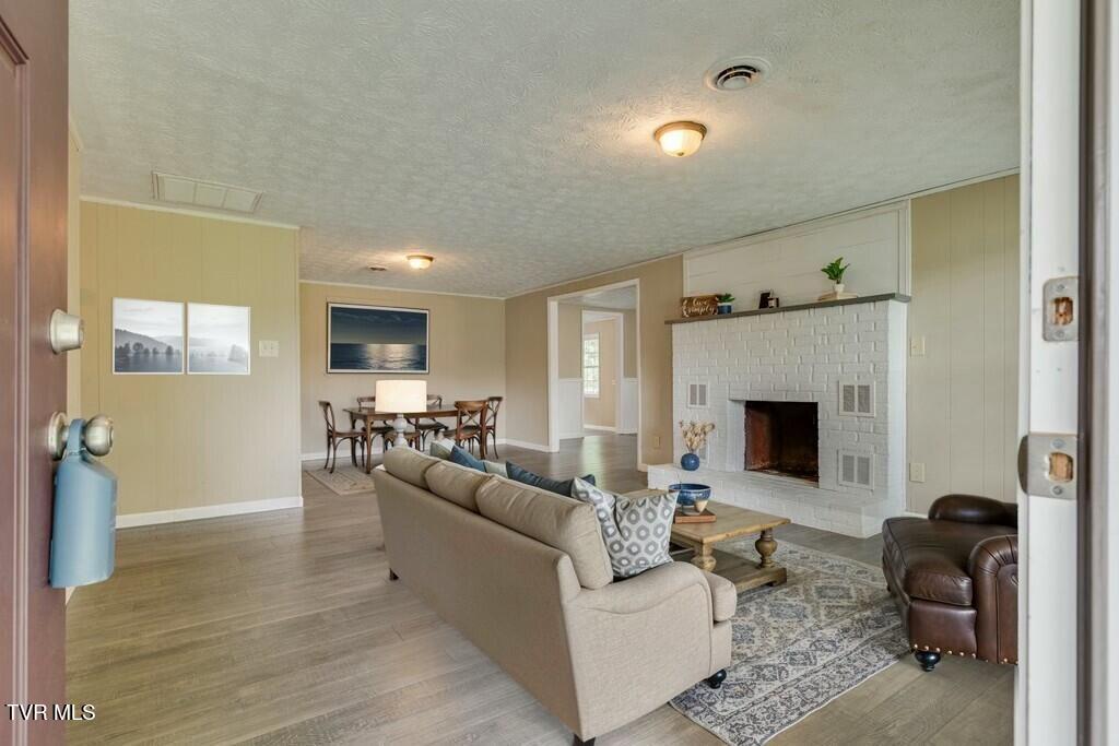 103 Whites Subdv Road