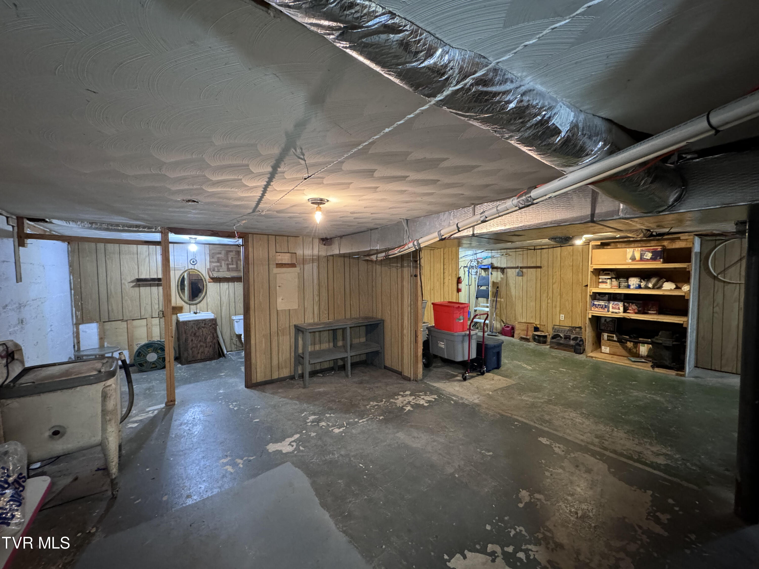 172 Lee Avenue