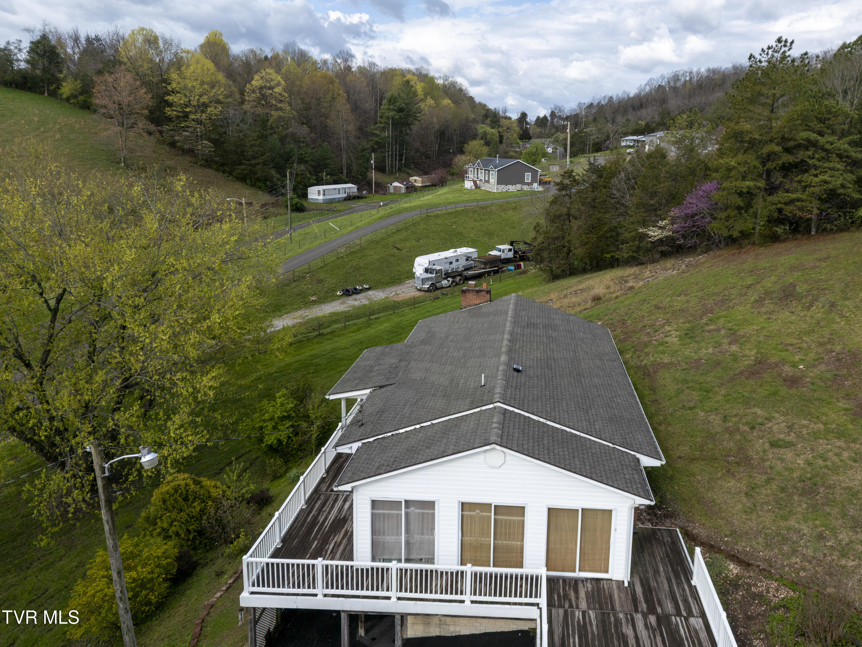 172 Lee Avenue