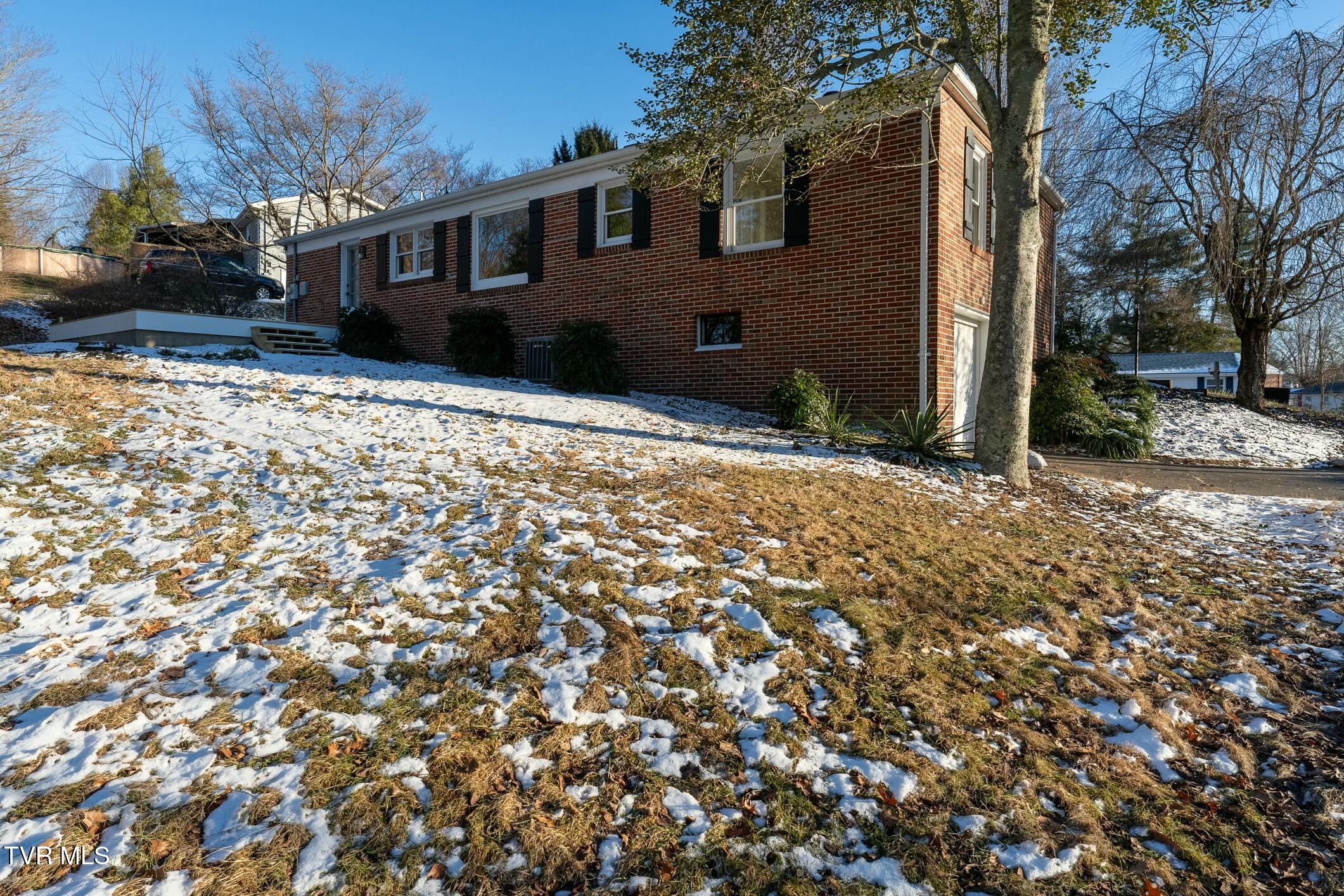 328 Cheyenne Road