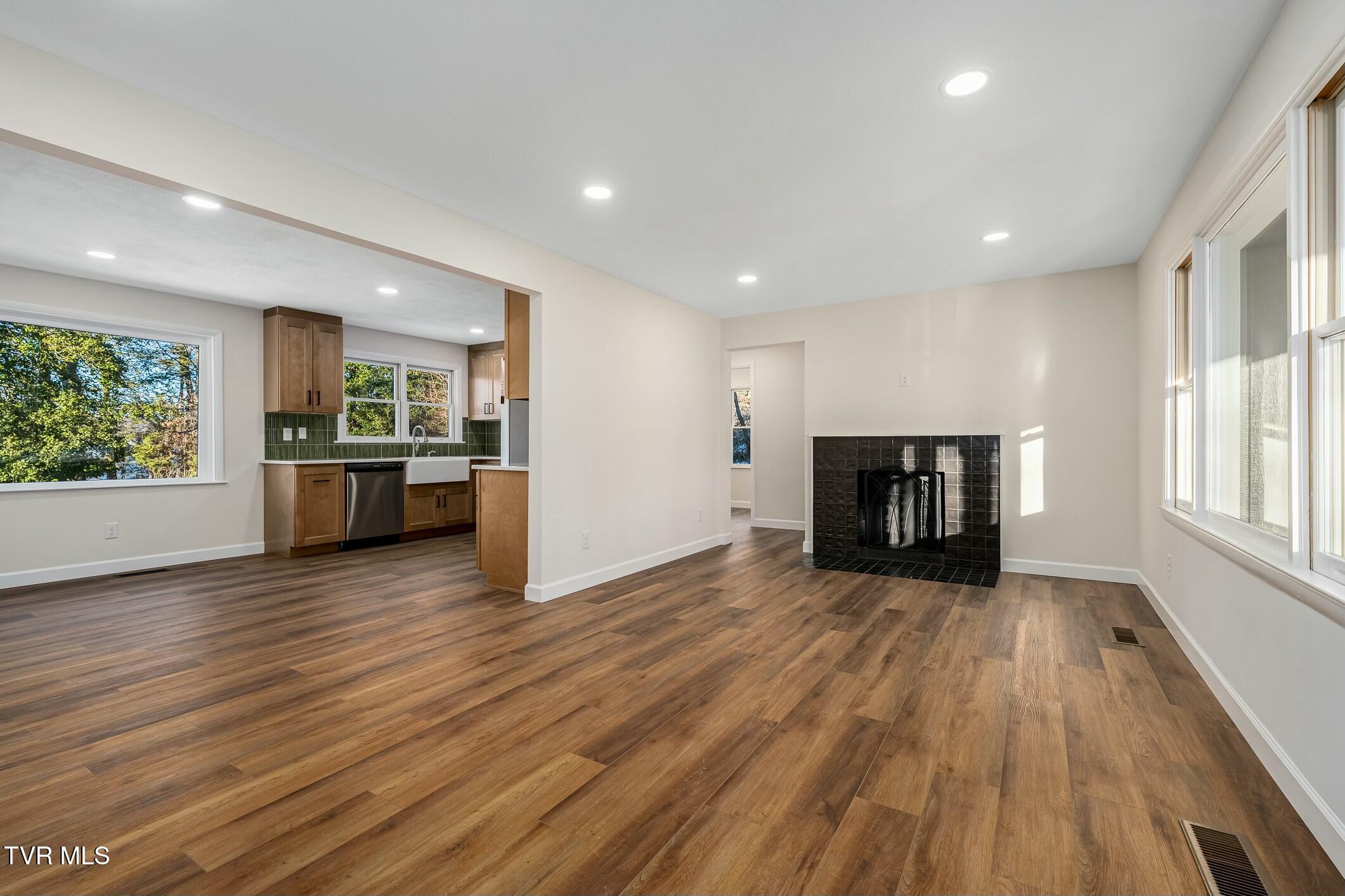 328 Cheyenne Road
