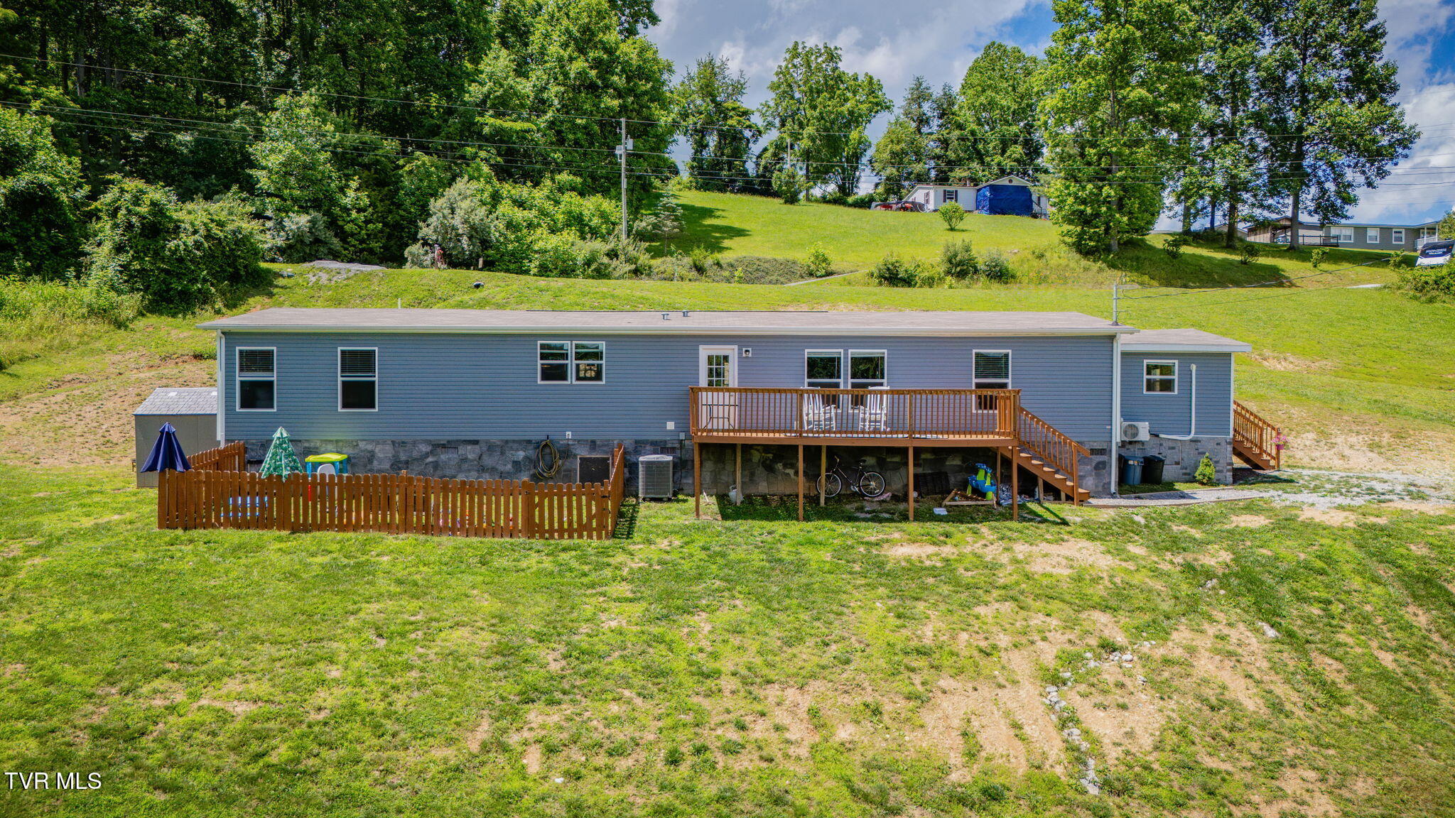 982 Glade Hill Drive