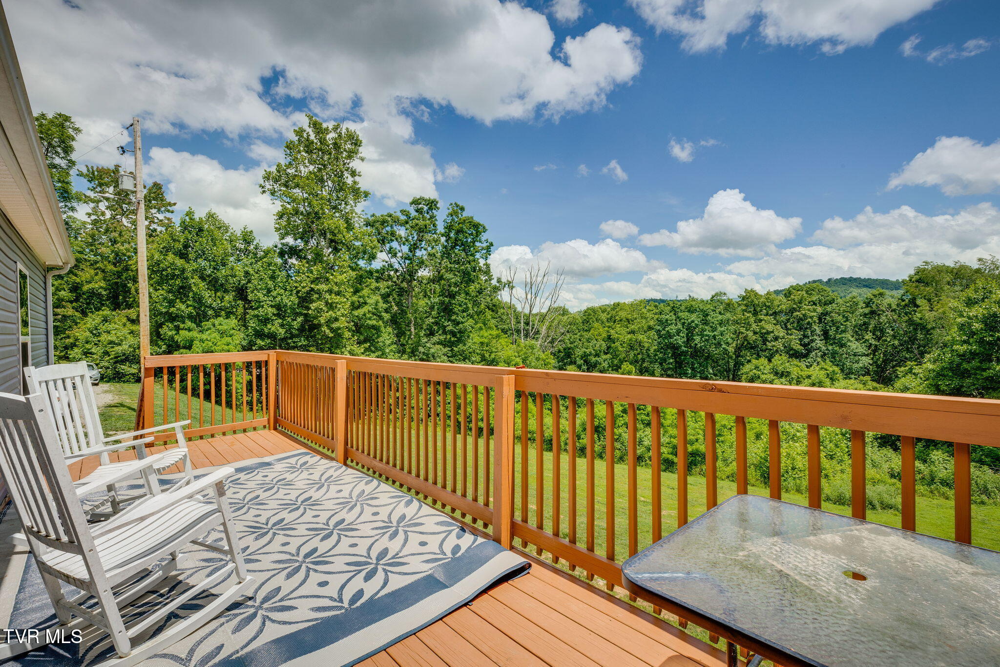 982 Glade Hill Drive
