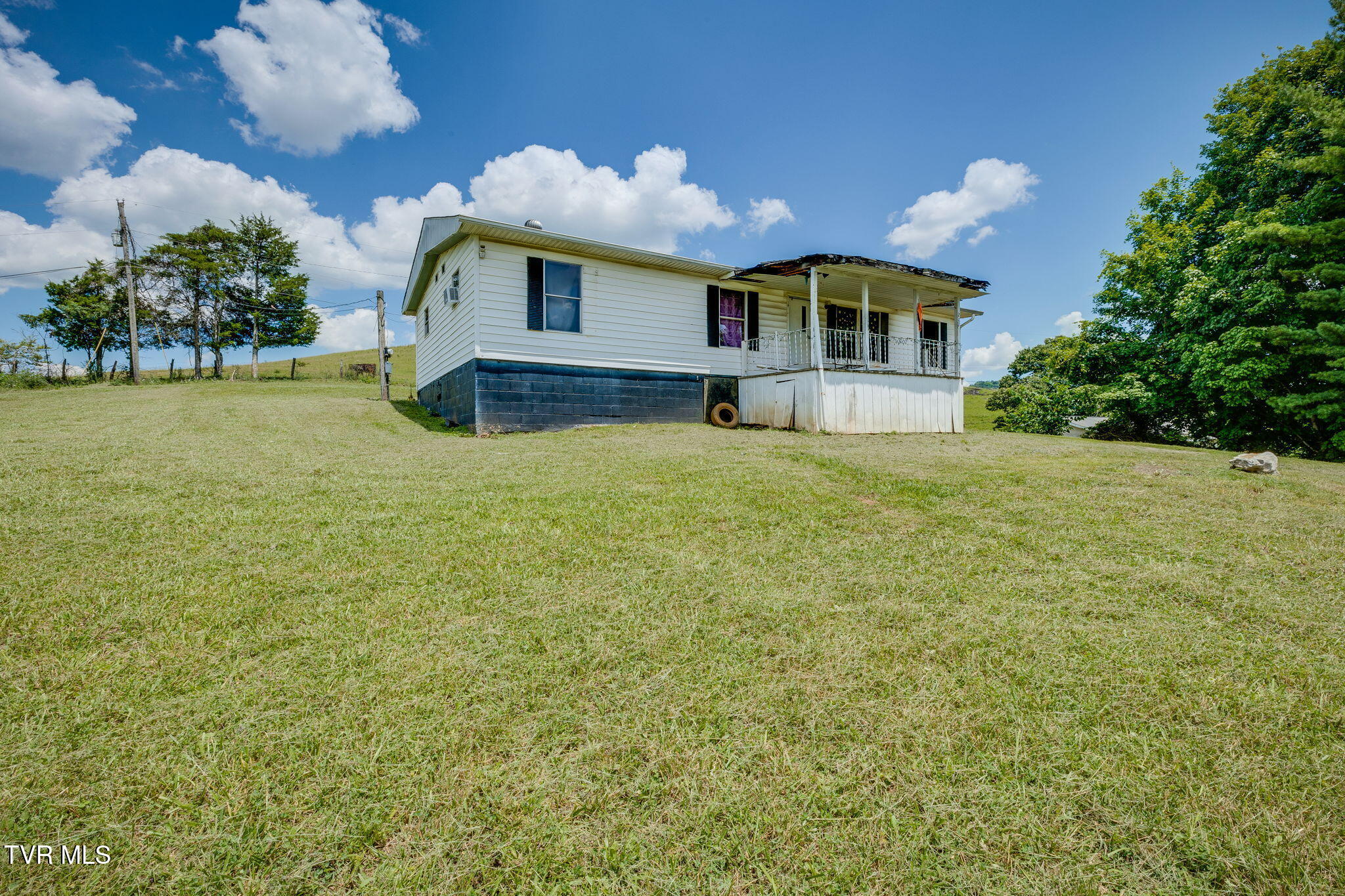 212 Circle
