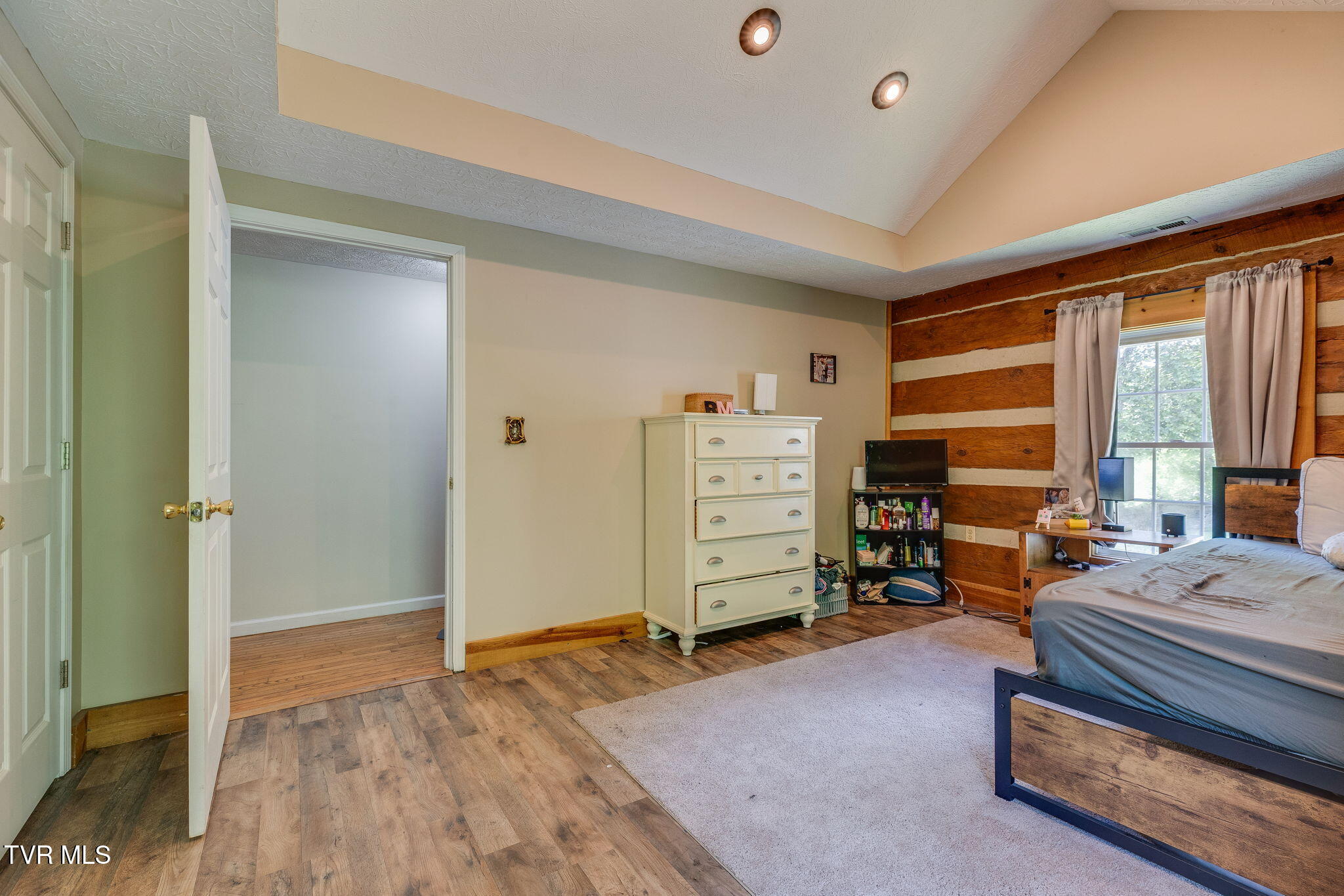 29 Scarberry Hollow