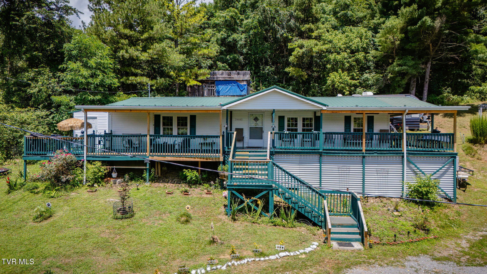 107 Lesters Lane