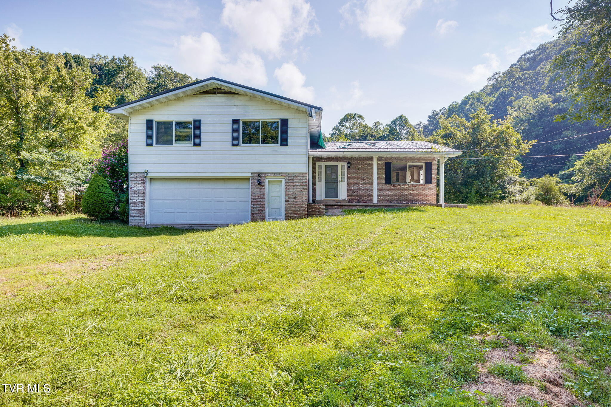 8783 Dante Mountain Road
