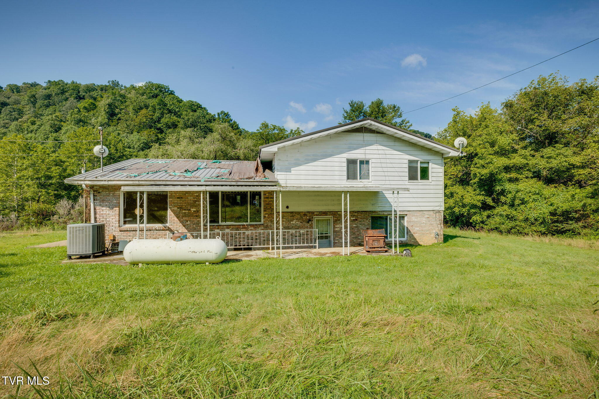8783 Dante Mountain Road