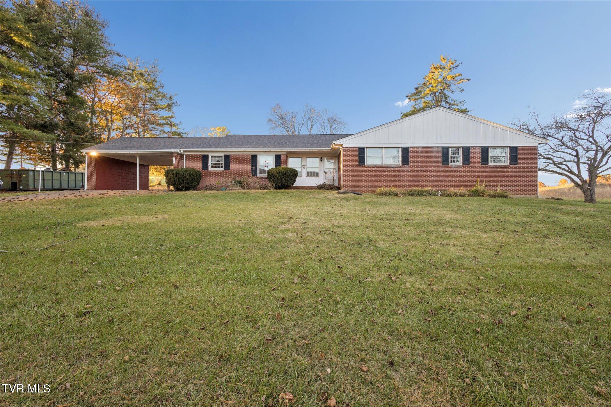 82 Hurt Avenue