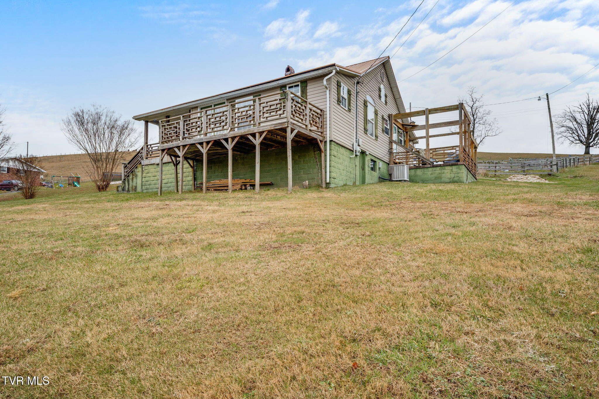 22587 Us Hwy 58