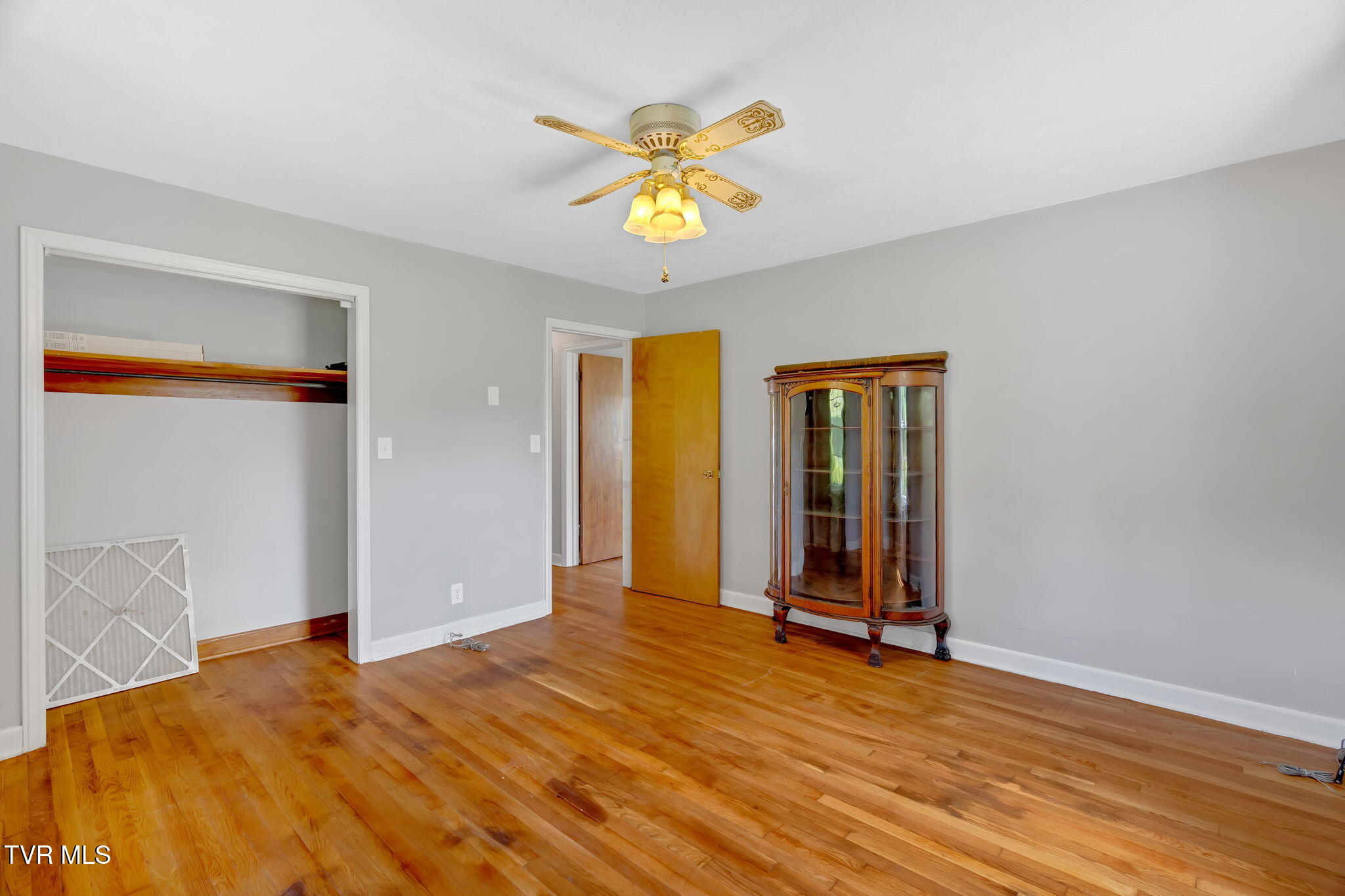 135 Lively Street
