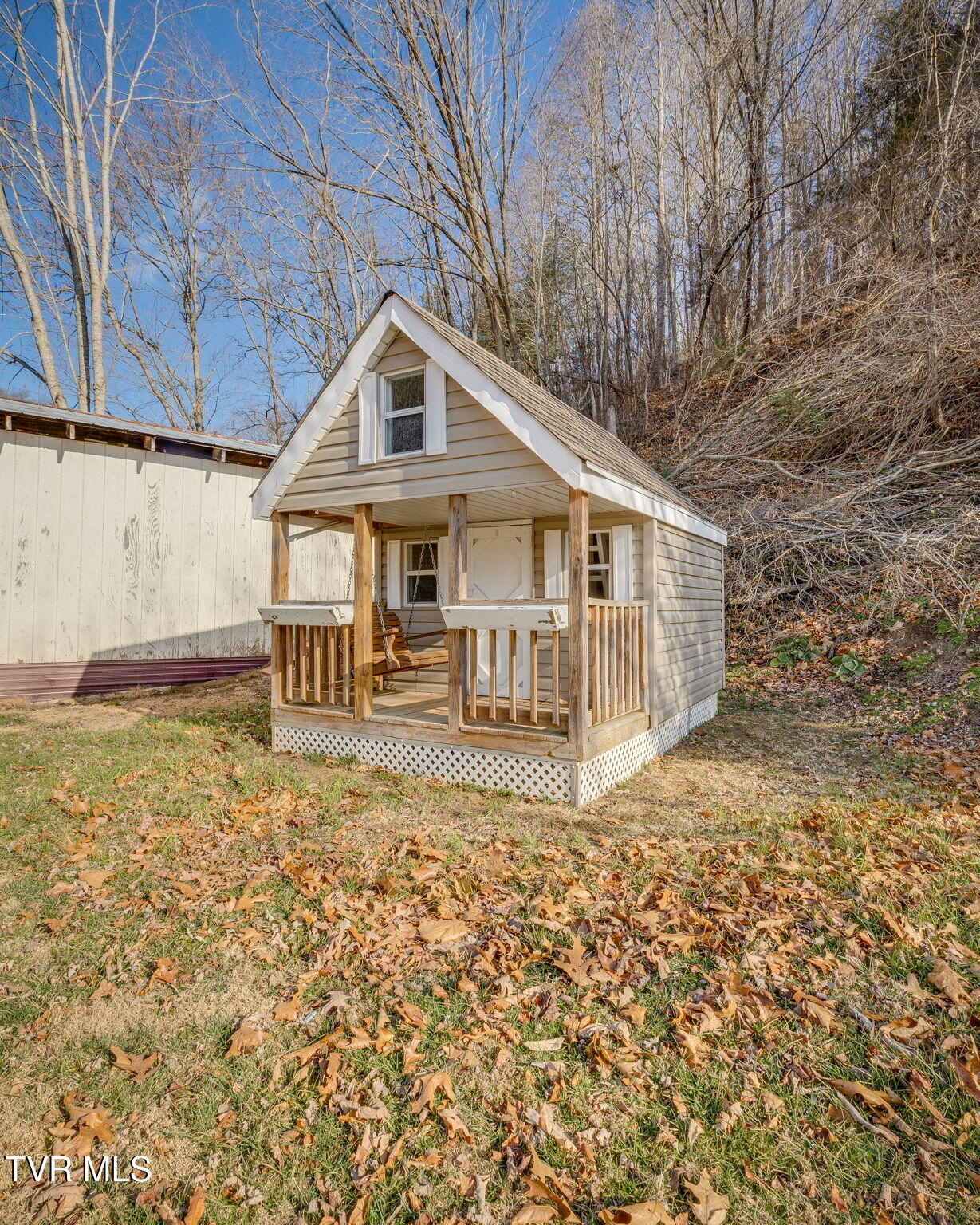 152 Country Oaks Drive