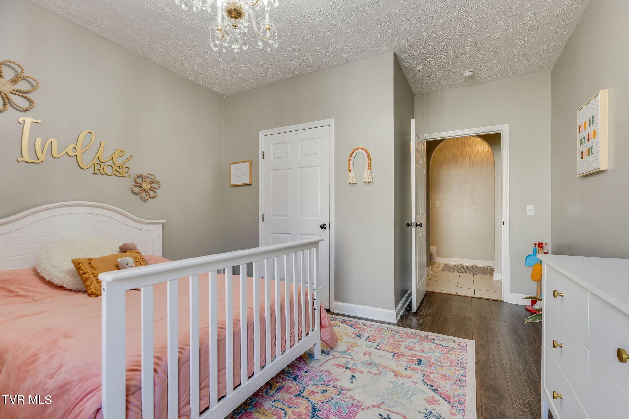 152 Country Oaks Drive