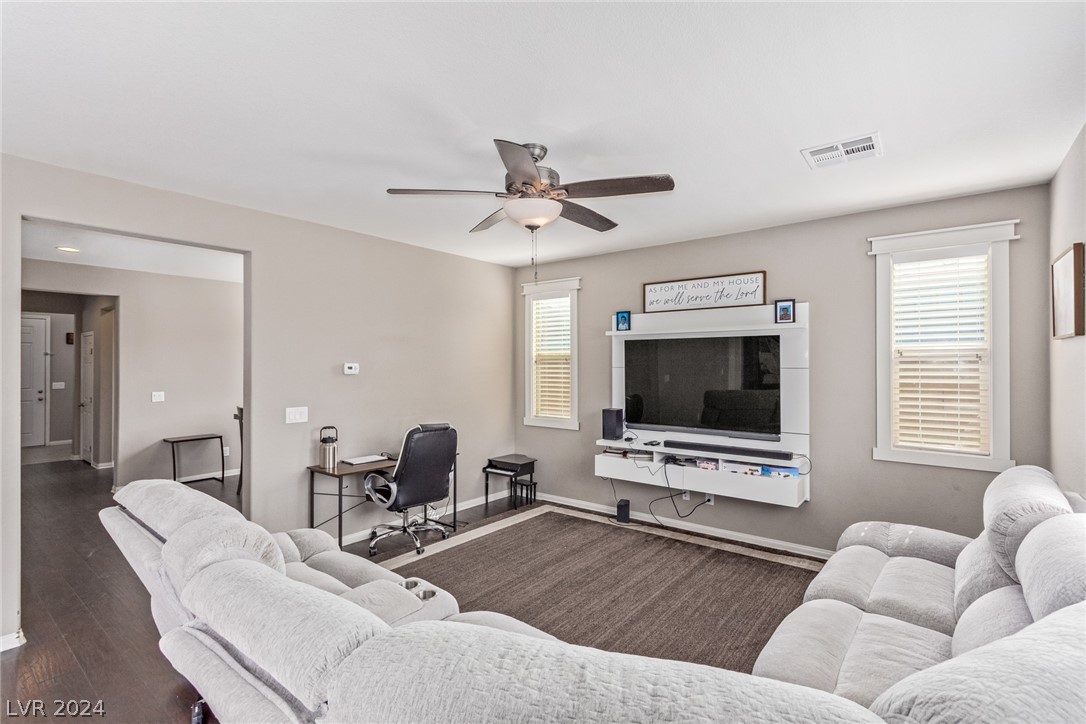 10159 Blacktail Hill Court