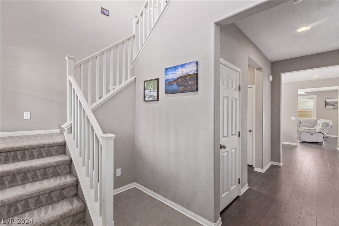 10159 Blacktail Hill Court