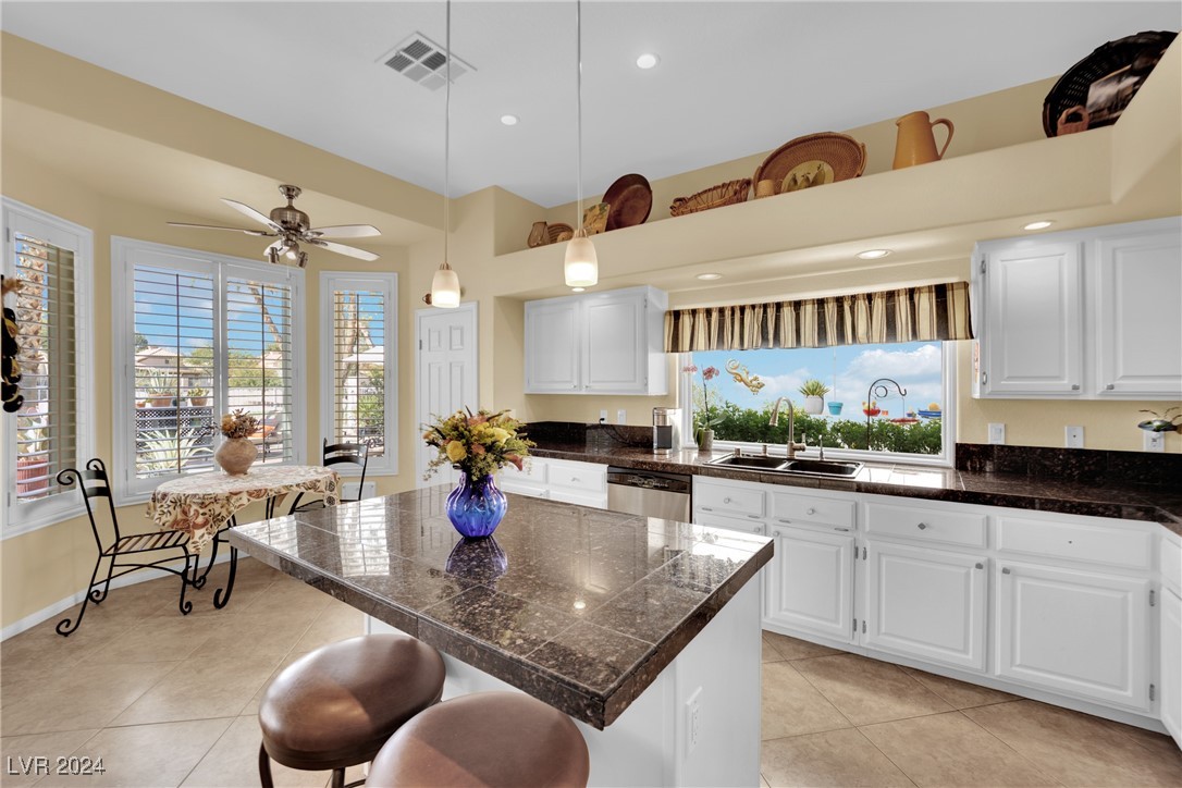 7664 Painted Dunes Drive