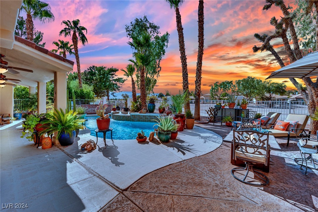 7664 Painted Dunes Drive