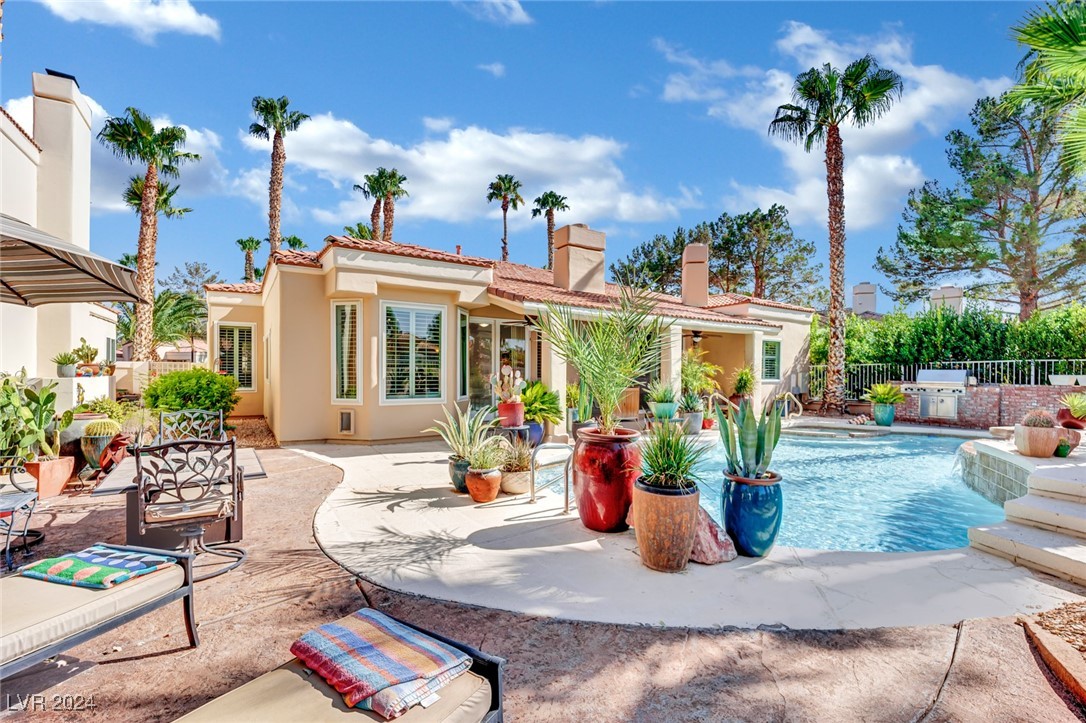 7664 Painted Dunes Drive