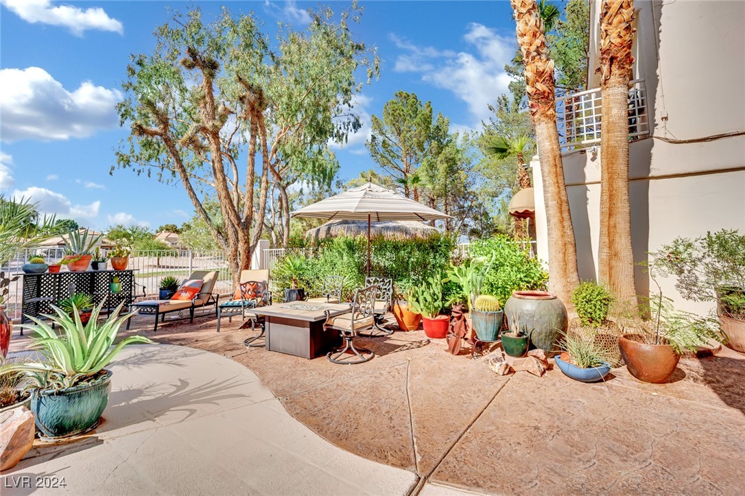 7664 Painted Dunes Drive