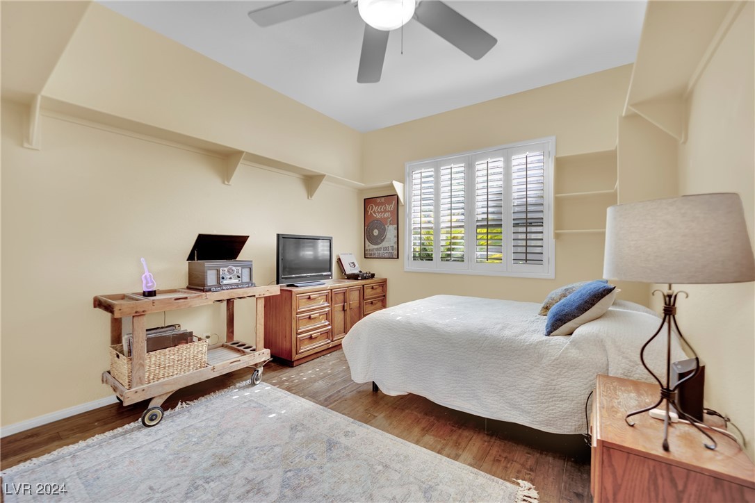 7664 Painted Dunes Drive