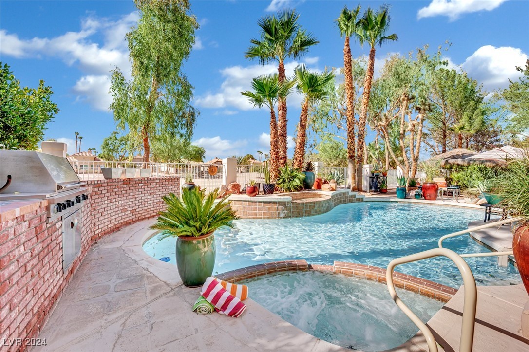 7664 Painted Dunes Drive