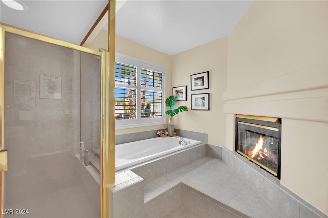 7664 Painted Dunes Drive