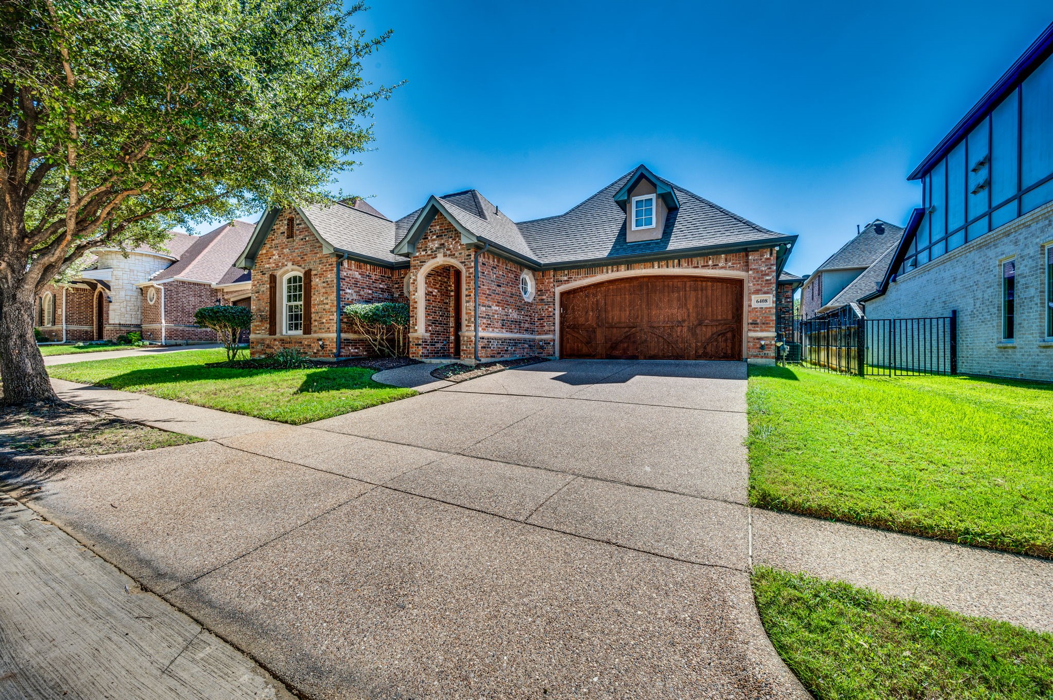 6408 Tuscany Park Drive