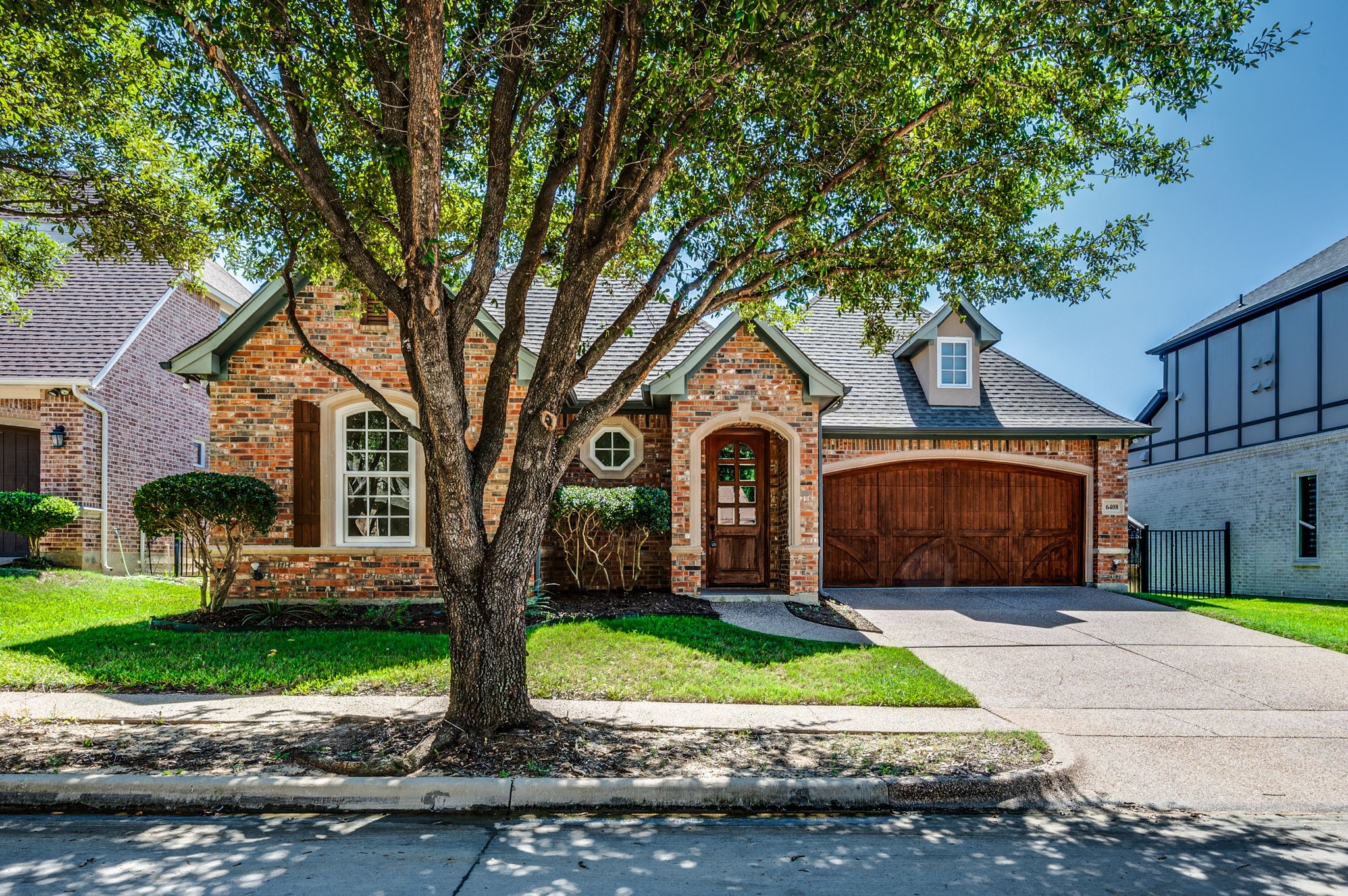 6408 Tuscany Park Drive