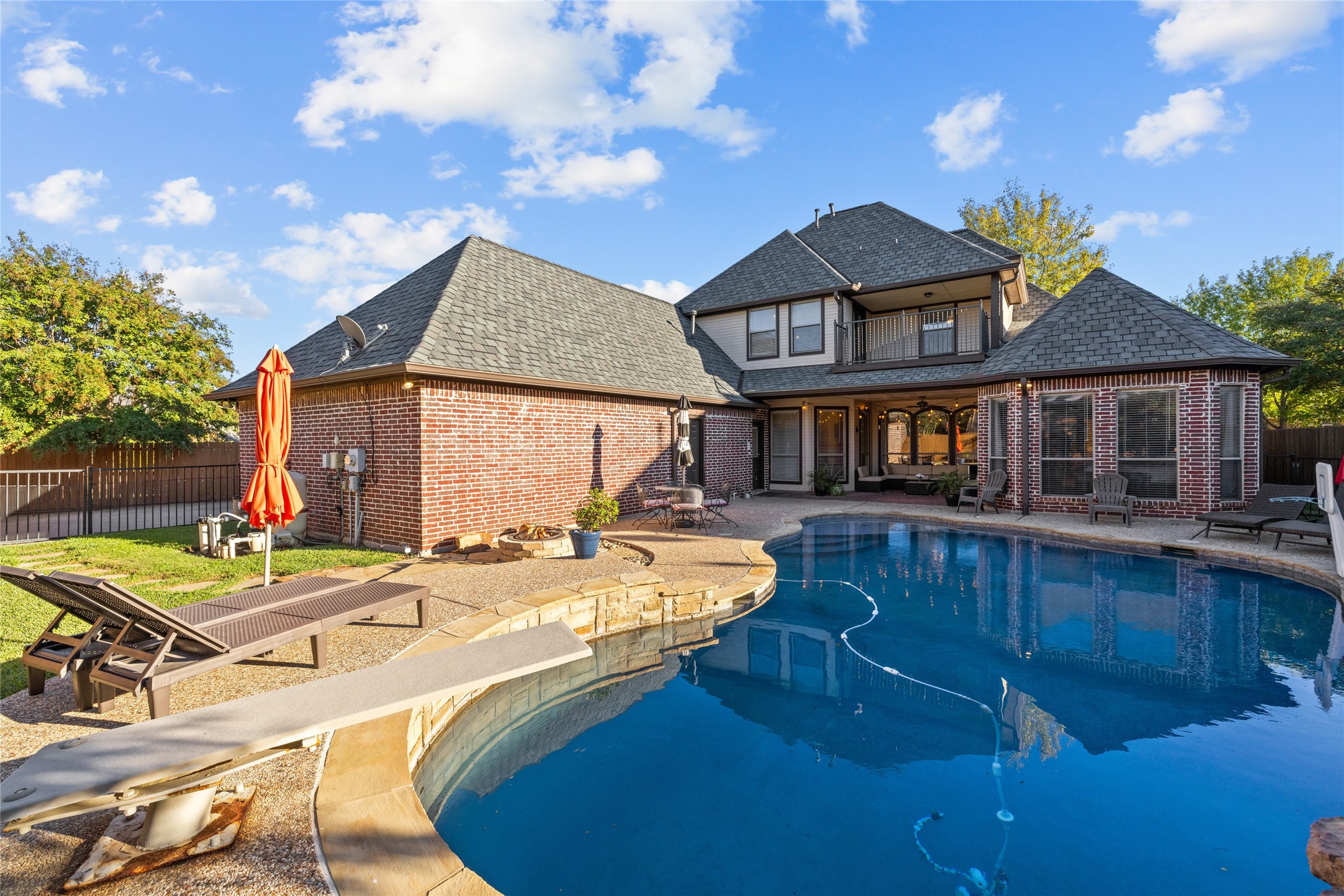 2115 Westchester Drive