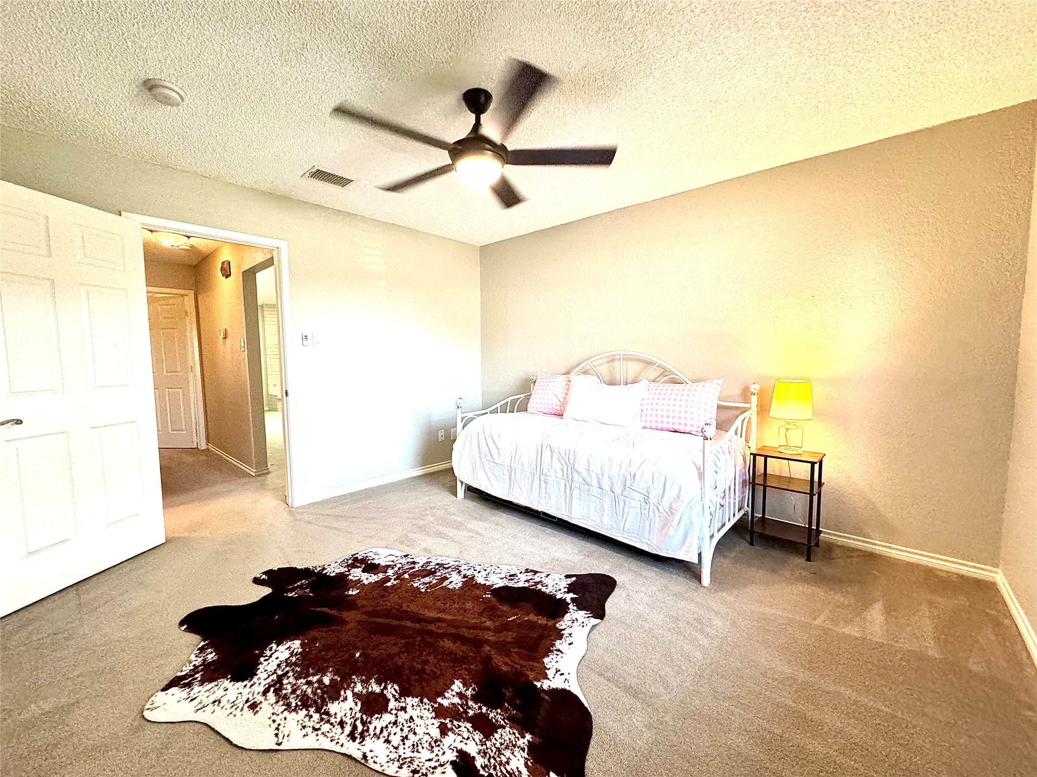 4601 Bellefontaine Court