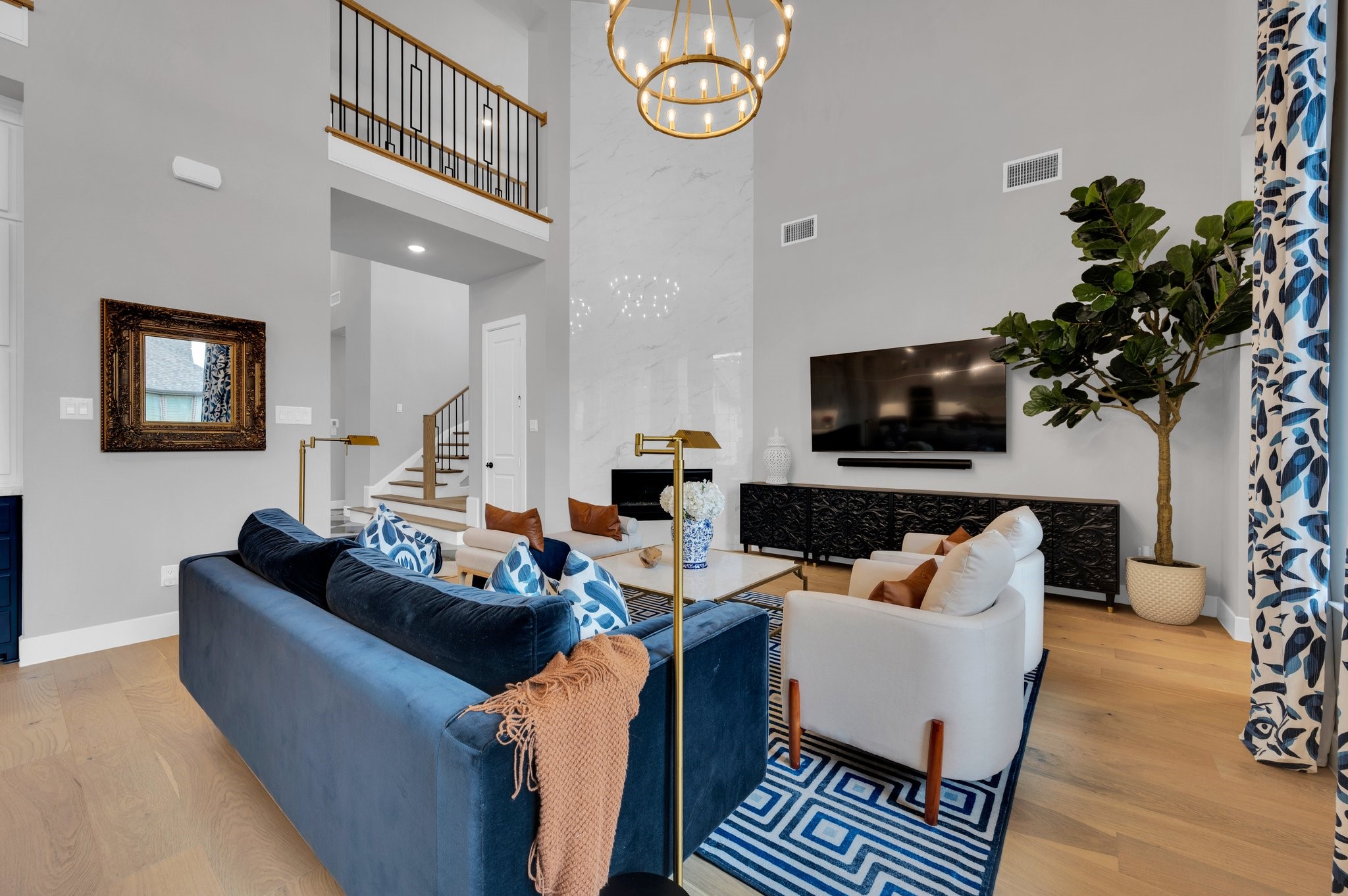 601 Saddle Crest Drive