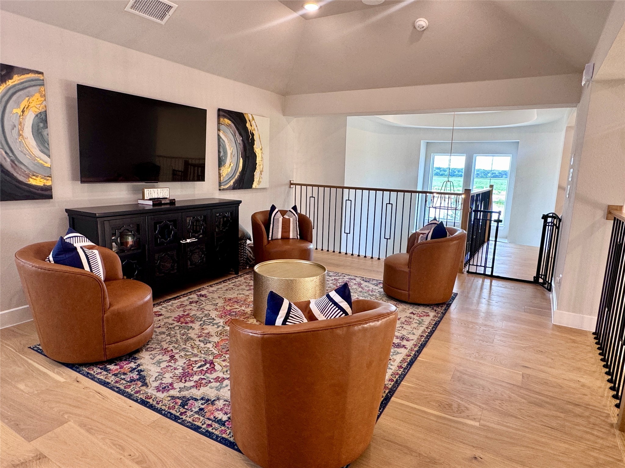 601 Saddle Crest Drive